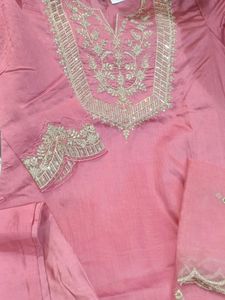 Beautiful Pink Embroidered Kurta Set