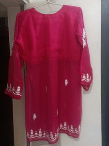 Vibrant Pink Embroidered Kurta