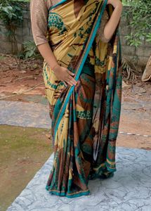 Stylish Printed Saree