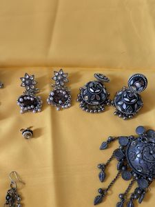 Ethnic Errings