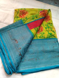 Vibrant Floral Print Saree