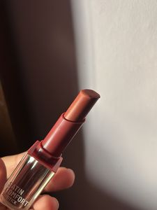 Swiss Beauty Satin Comfort Lipstick