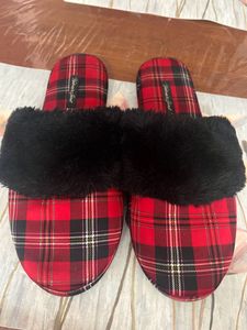 VS slippers