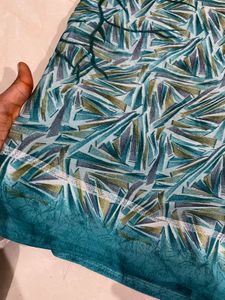 Beautiful Teal Abstract Print Saree