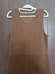 Chic Sleeveless Brown Sheath Dress with Coat