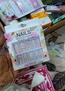 Press-On Nails with Rhinestone Accents