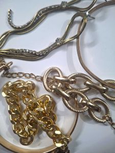 Gold-tone Jewelry Set