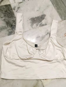 H&amp;M Crop Top