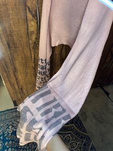 (FREE DELIVERY)Peach woolen scarf