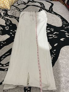 women white palazzos
