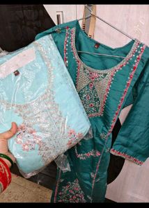 New of my shop 2 colour one kurti price 700