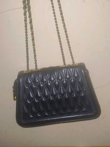 Chic Quilted Shoulder Bag