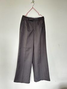 Mid Rise Baggy Trouser