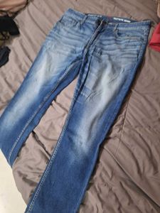 Stylish Men's Casual Shirt with blue jeans