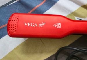 Vega Ruby Flat Hair Straightener