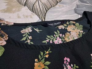 Chic Floral Tiered top