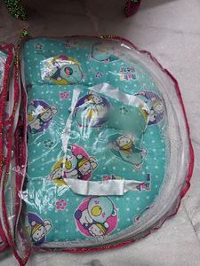 2 Cute Hello Kitty Baby Bedding Set