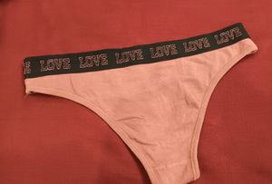 Top And Bottom Set..size M
