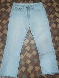 ⚡ ⚡ Flash Sale ⚡ ⚡ Wash Cropped Jeans