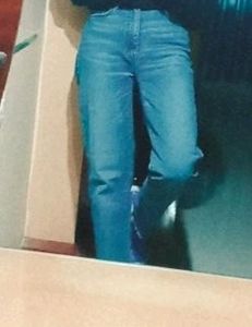 Jeans(Levi's, Denizen)(26)(Straight Fit)(Tucks Can Be Removed)