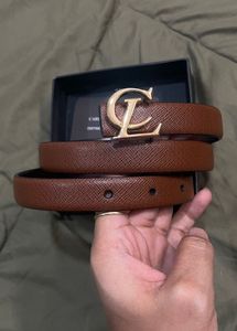 CARLTON LONDON BROWN BELT(brand new)