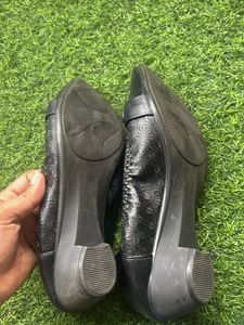 Black Leather Comfort Heels