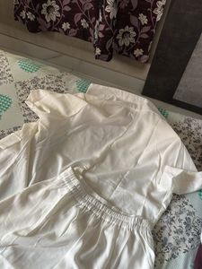 Chic White Blazer &amp; Shorts Set