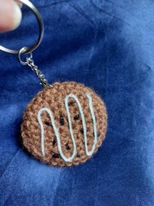 Crochet chocochip cookie bag charm and keychain