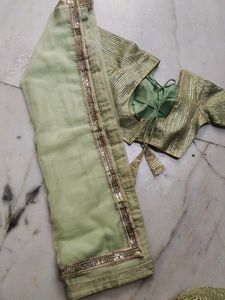Ilaychi Green Lahnga