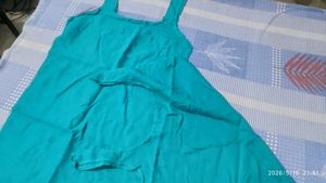 slim size camisoles set of two