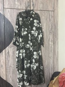 Elegant Floral Print Maxi Dress