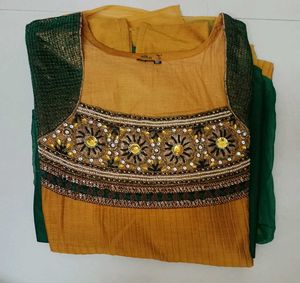 Green Kurti Set