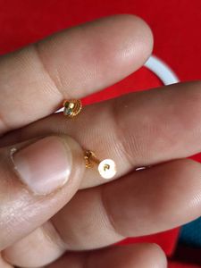 Elegant Gold Earrings with Stone