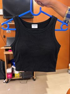 Stylish Black Cropped Tank Top