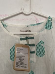 Stylish White Kurta with Green Print