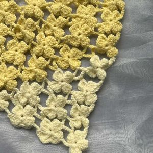 Crocheted Flower head Scarf