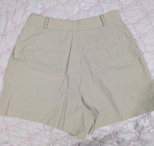 Stylish Beige Pleated Shorts