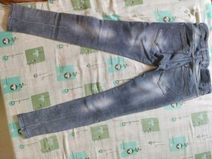 Stylish Blue Denim Jeans