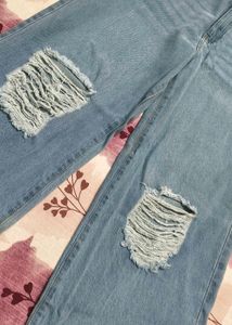Distressed Wide Leg Jeans