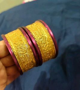 Elegant Gold-Plated Bangles (Set of 2)