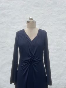 Elegant Navy Blue Twist Front Dress