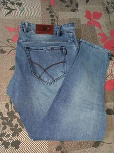 Attractive Jeans 36'