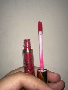 Charlotte Tilbury Matte Revolution Lipstick