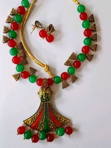 🎉Exquisite Indian Jewelry Set with Bangles