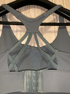 Fitkin Sports Bra Padded Sea Green Size M/ 32B
