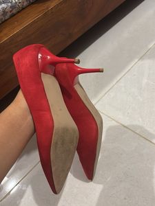 Chic Red Suede Pointed Toe Heels