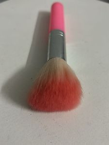 Set of 3 Makeup Brushes