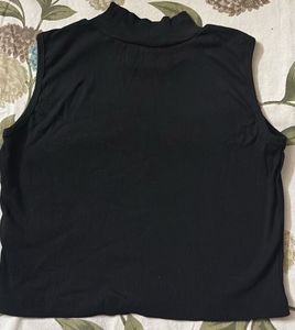 Black Ribbed Mock Neck Sleeveless Crop Top