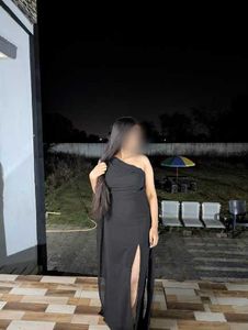 new size S Elegant Black One-Shoulder Gown