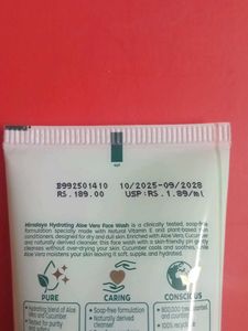 Himalaya Hydrating Aloe Vera Face Wash